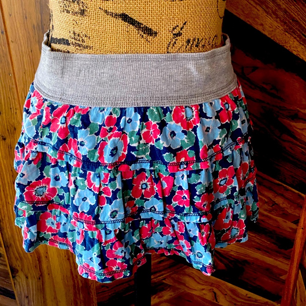 Aeropostale Skirt size Medium